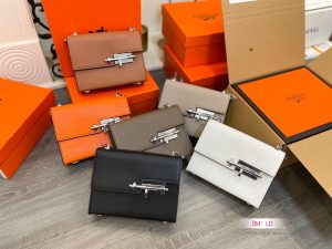FashionReps Bags 04YAA1149