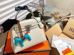 FashionReps Bags 04YAA1186