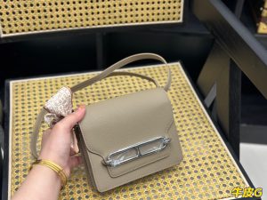 FashionReps Bags 04YAA1390