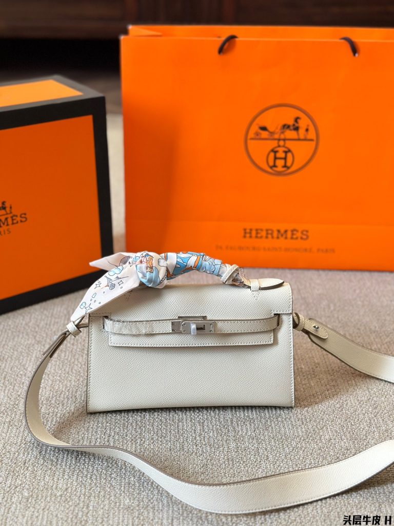 FashionReps Bags 04YAA1462
