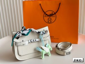 FashionReps Bags 04YAA1526