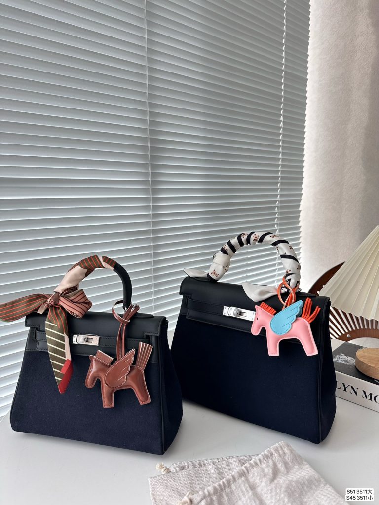 FashionReps Bags 04YAA1580