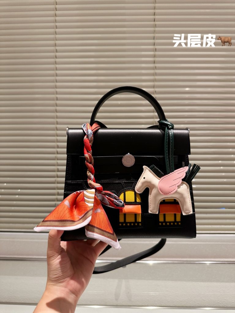 FashionReps Bags 04YAA1786