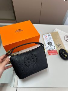 FashionReps Bags 04YAA303