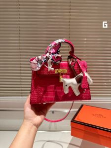 FashionReps Bags 04YAA333