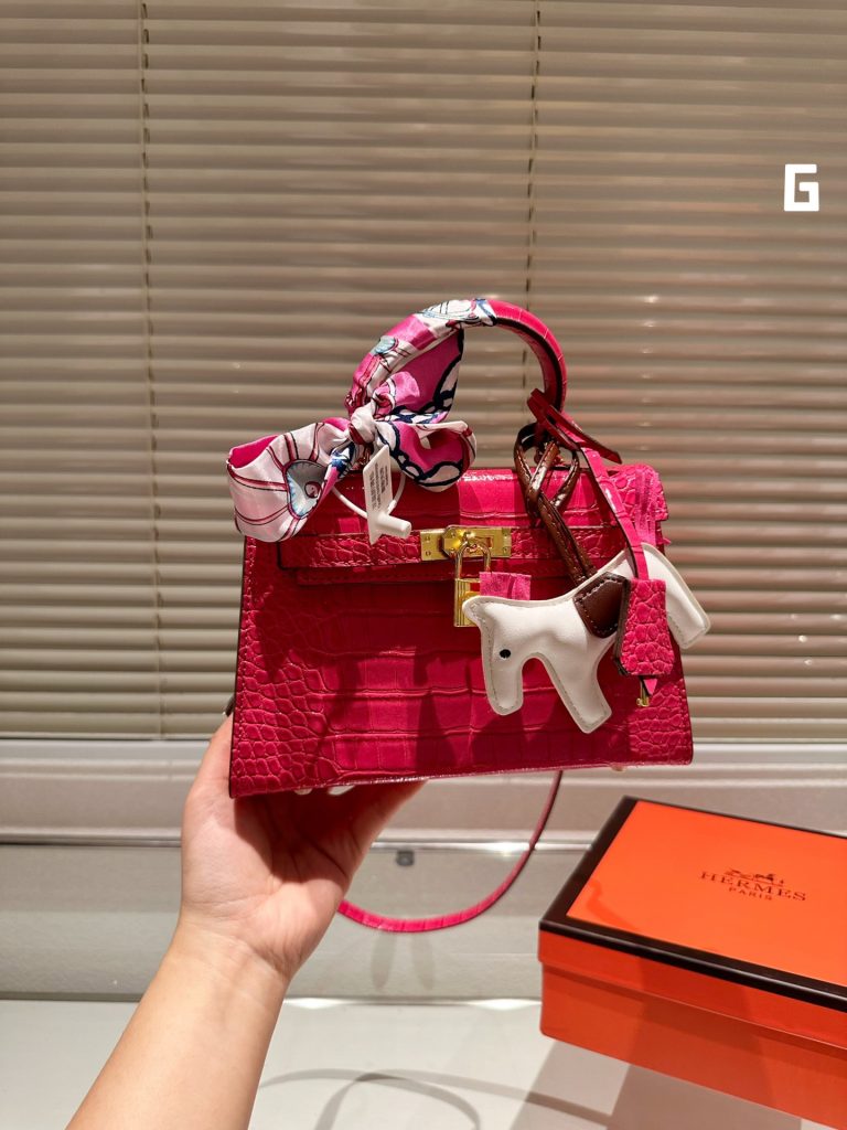 FashionReps Bags 04YAA333