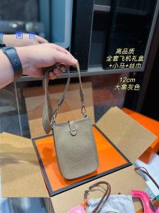 FashionReps Bags 04YAA402