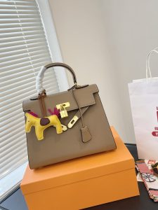 FashionReps Bags 04YAA403