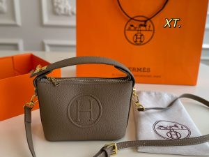 FashionReps Bags 04YAA420