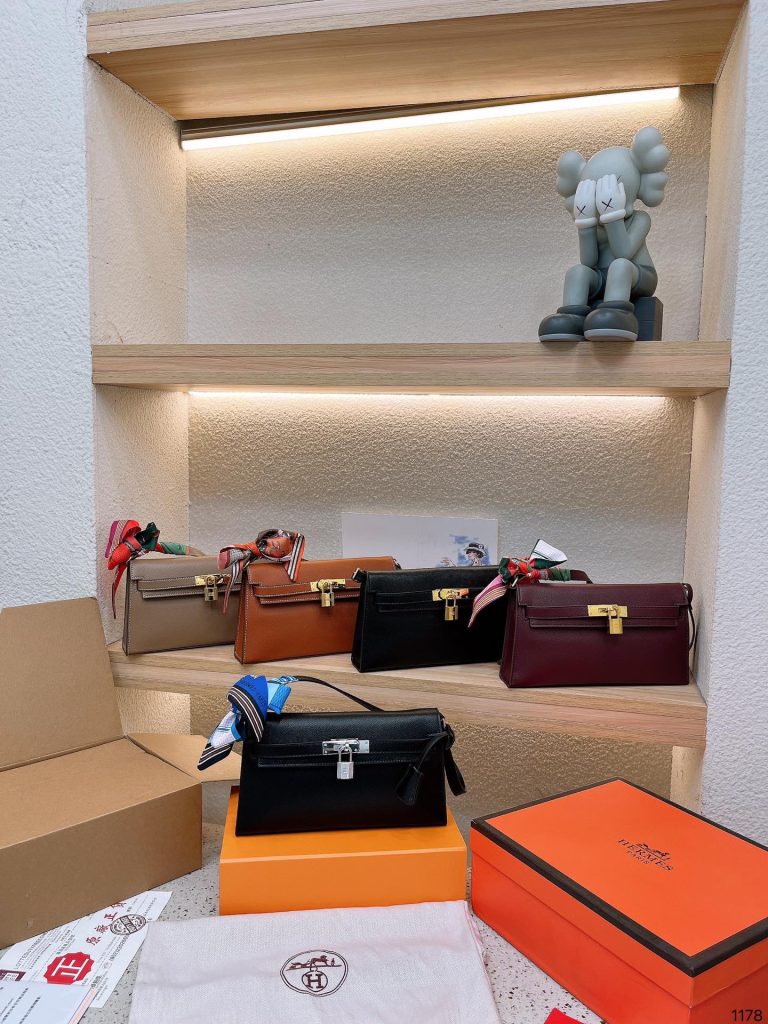 FashionReps Bags 04YAA421