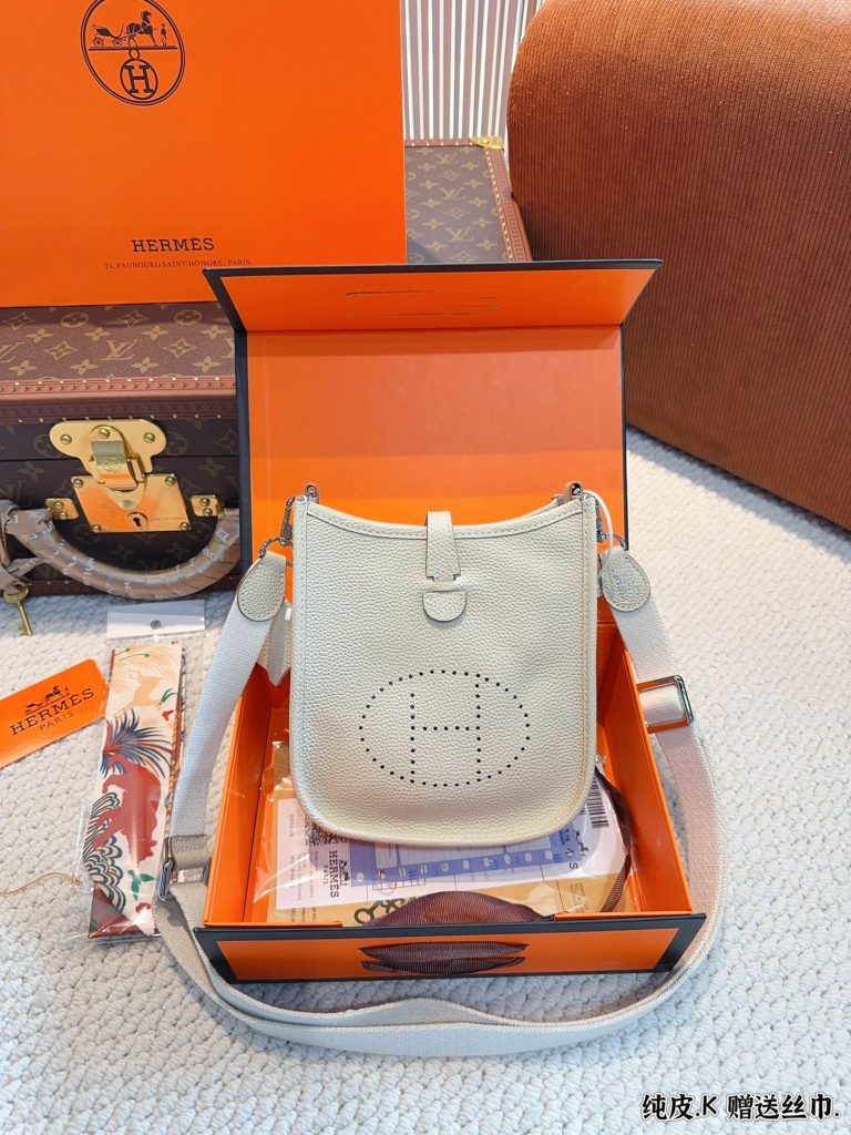 FashionReps Bags 04YAA581