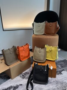 FashionReps Bags 04YAA594