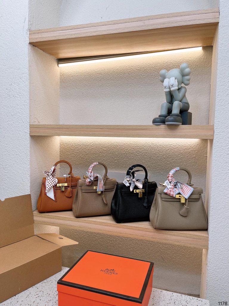 FashionReps Bags 04YAA642