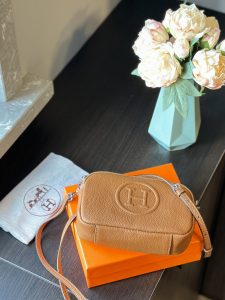 FashionReps Bags 04YAA650