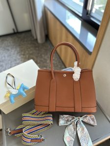FashionReps Bags 04YAA700