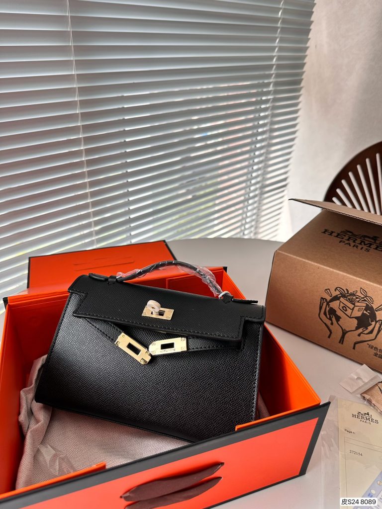 FashionReps Bags 04YAA802