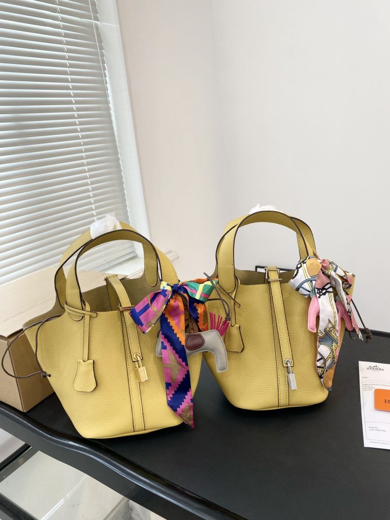 FashionReps Bags 04YAA982