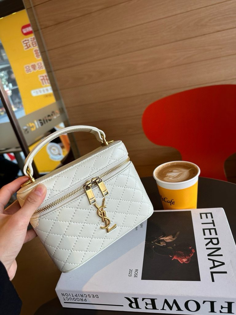 FashionReps Bags 05YAA1585