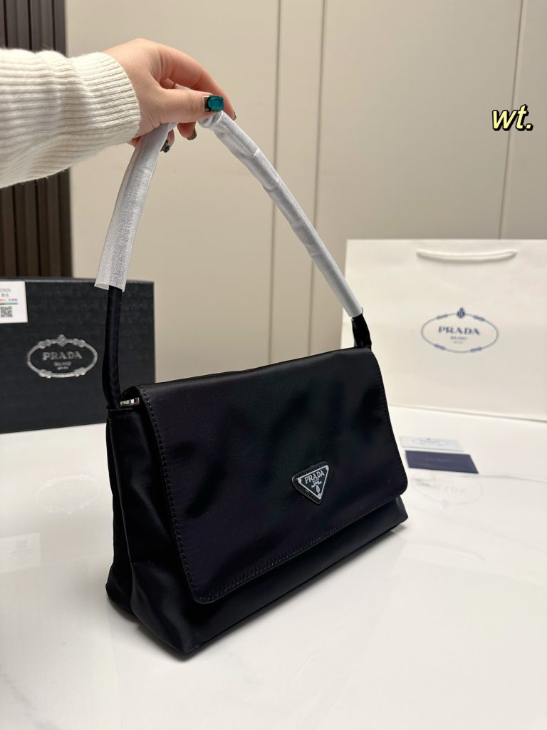 FashionReps Bags 05YAA17306