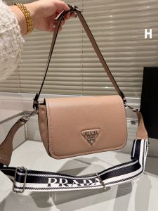FashionReps Bags 05YAA17473