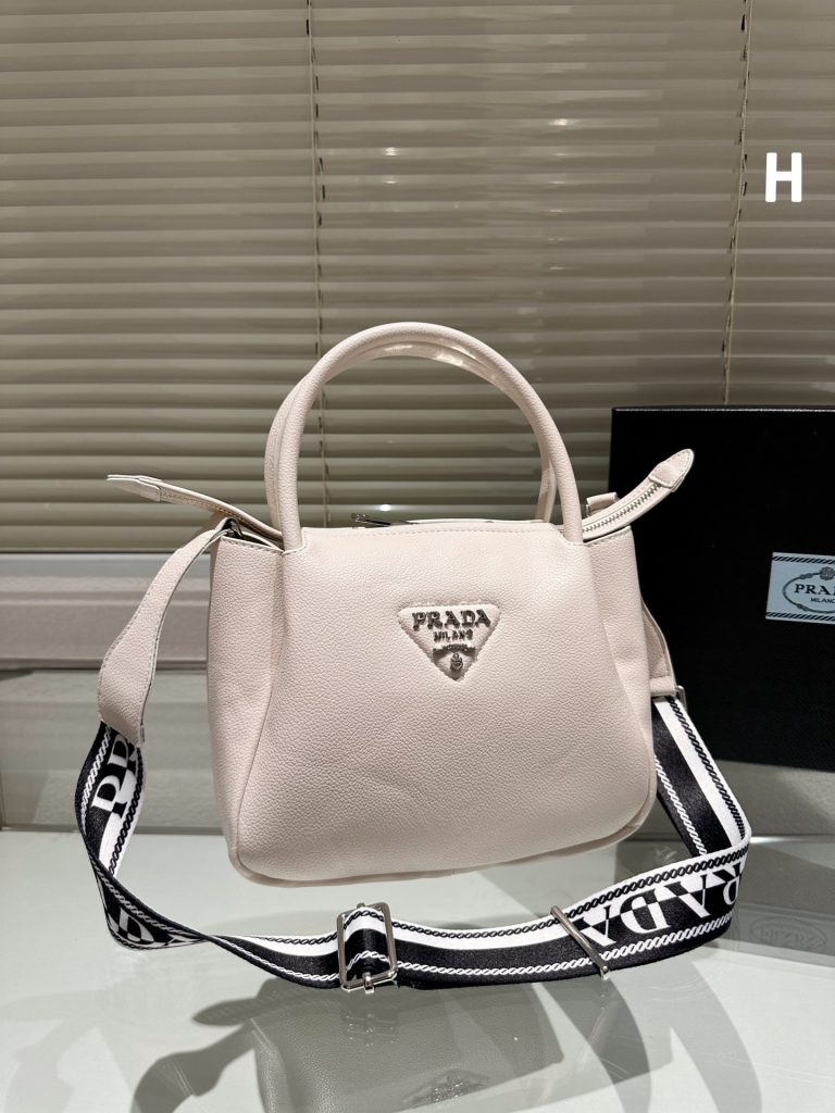 FashionReps Bags 05YAA17474