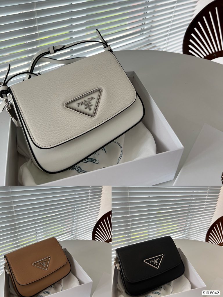 FashionReps Bags 05YAA17722 Prada Bag