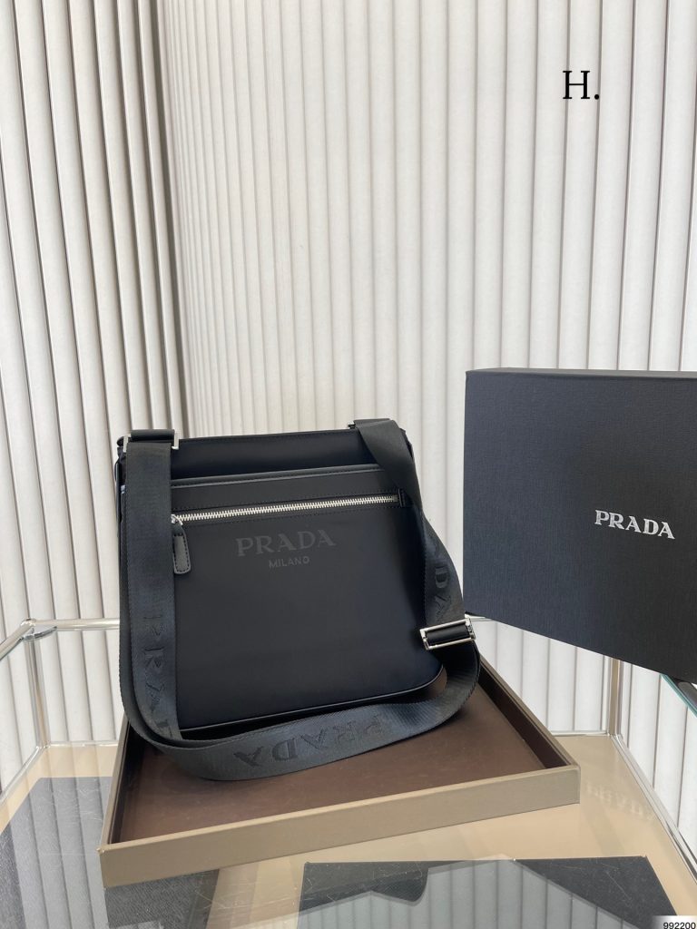FashionReps Bags 05YAA17725 Prada Bag