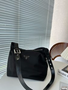 FashionReps Bags 05YAA17744 Prada Bag