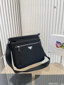FashionReps Bags 05YAA17771 Prada Bag