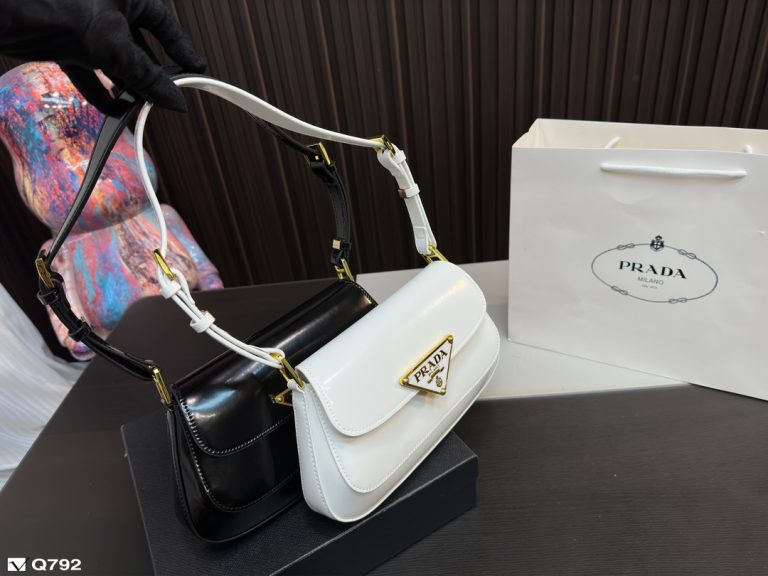 FashionReps Bags 05YAA17977