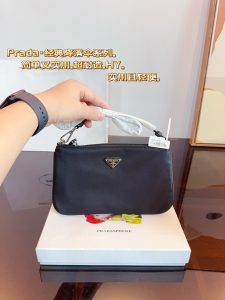 FashionReps Bags 05YAA18110