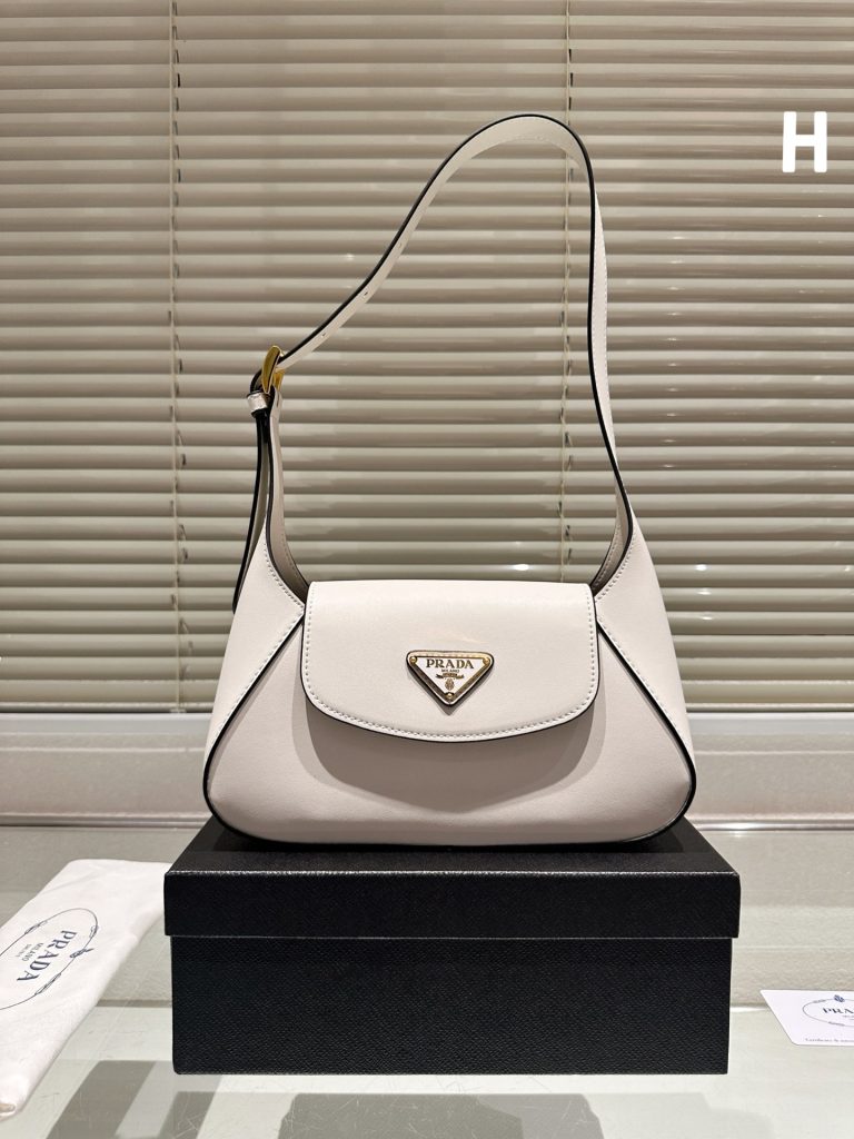 FashionReps Bags 05YAA19049
