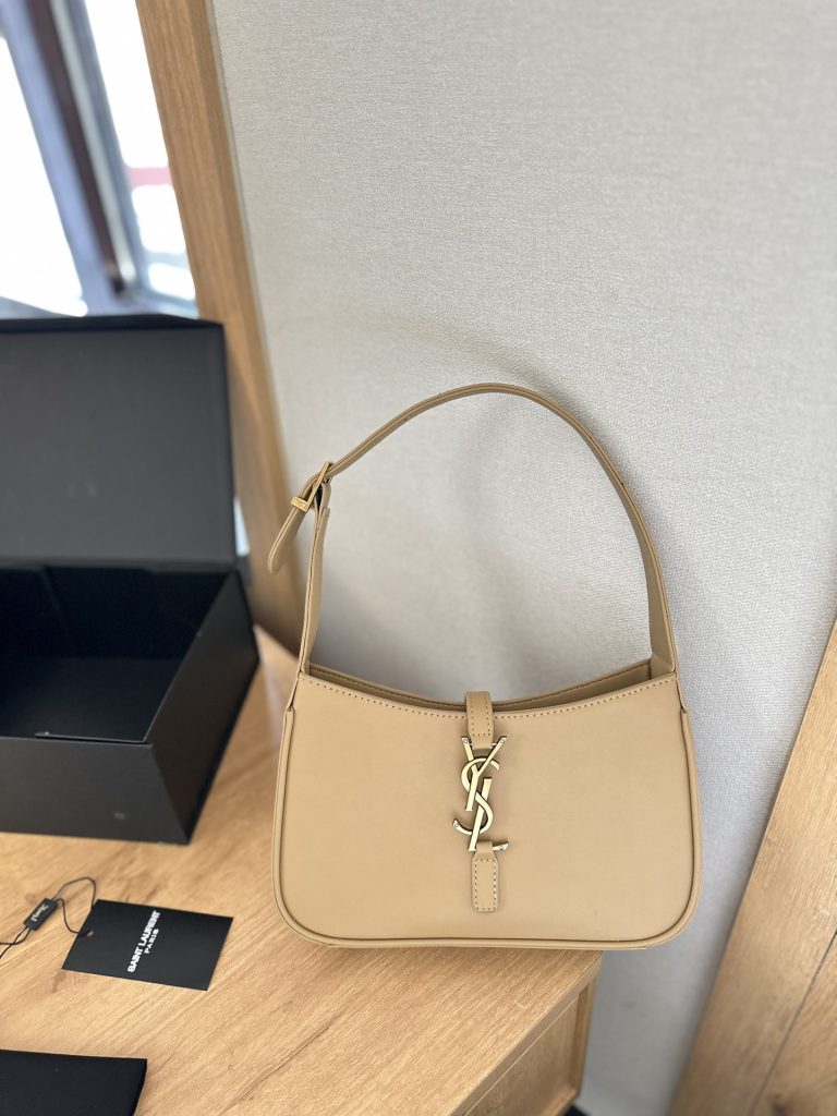 FashionReps Bags 05YAA386