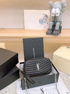 FashionReps Bags 05YAA832