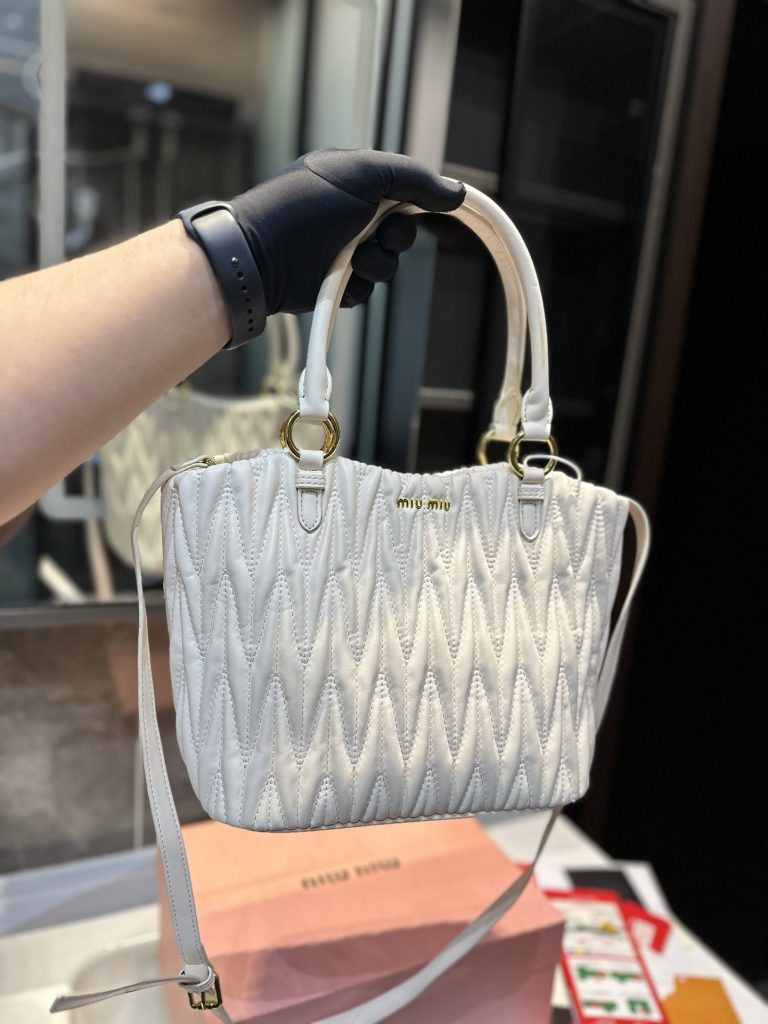 FashionReps Bags 06YAA16098