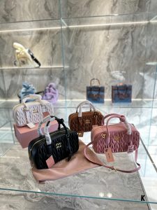 FashionReps Bags 06YAA16134