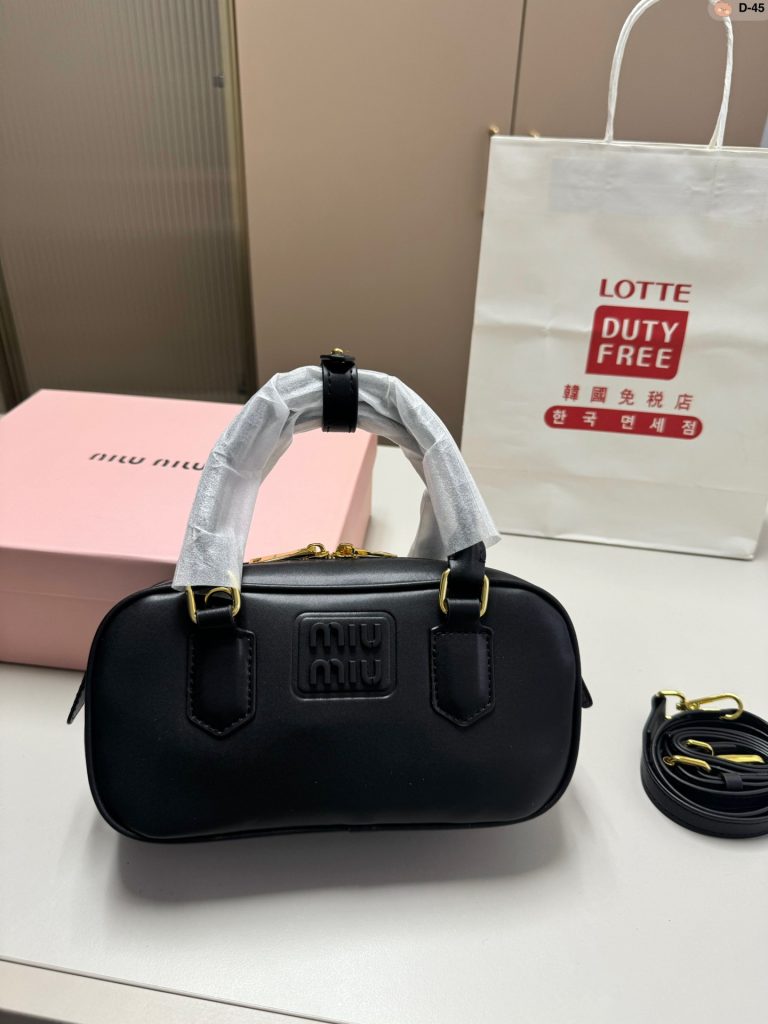 FashionReps Bags 06YAA16390