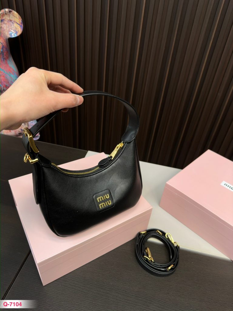 FashionReps Bags 06YAA16750