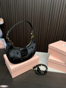 FashionReps Bags 06YAA16752