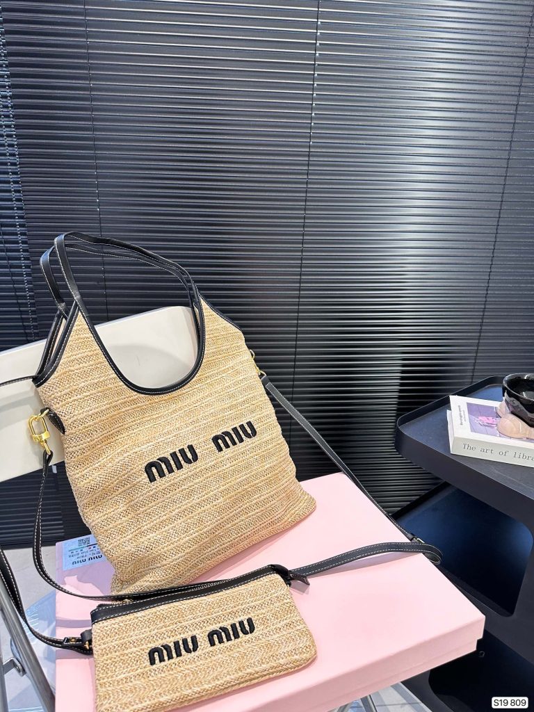 FashionReps Bags 06YAA16842