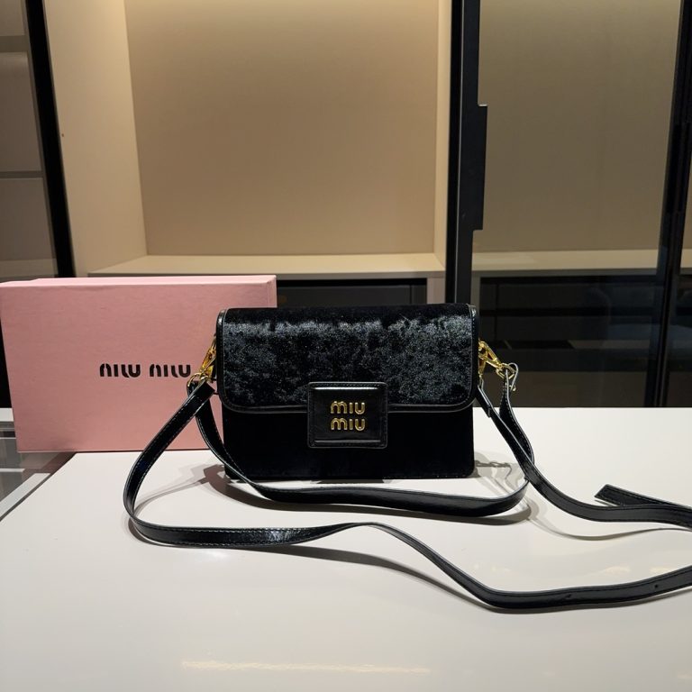 FashionReps Bags 06YAA16852