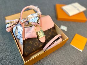 FashionReps Bags 07YAA10153