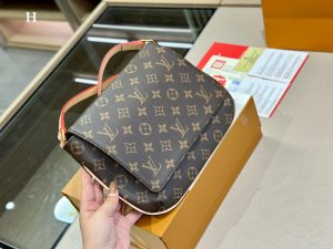 FashionReps Bags 07YAA10163