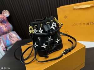 FashionReps Bags 07YAA10287
