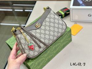 FashionReps Bags 07YAA1068