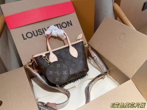 FashionReps Bags 07YAA11533