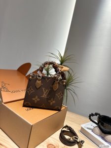 FashionReps Bags 07YAA13162