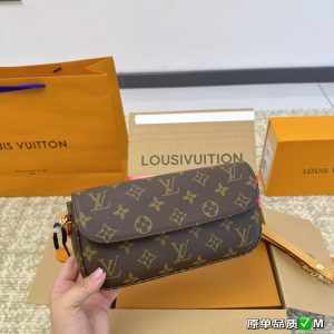 FashionReps Bags 07YAA13552