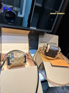 FashionReps Bags 07YAA14168