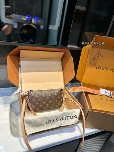 FashionReps Bags 07YAA14239